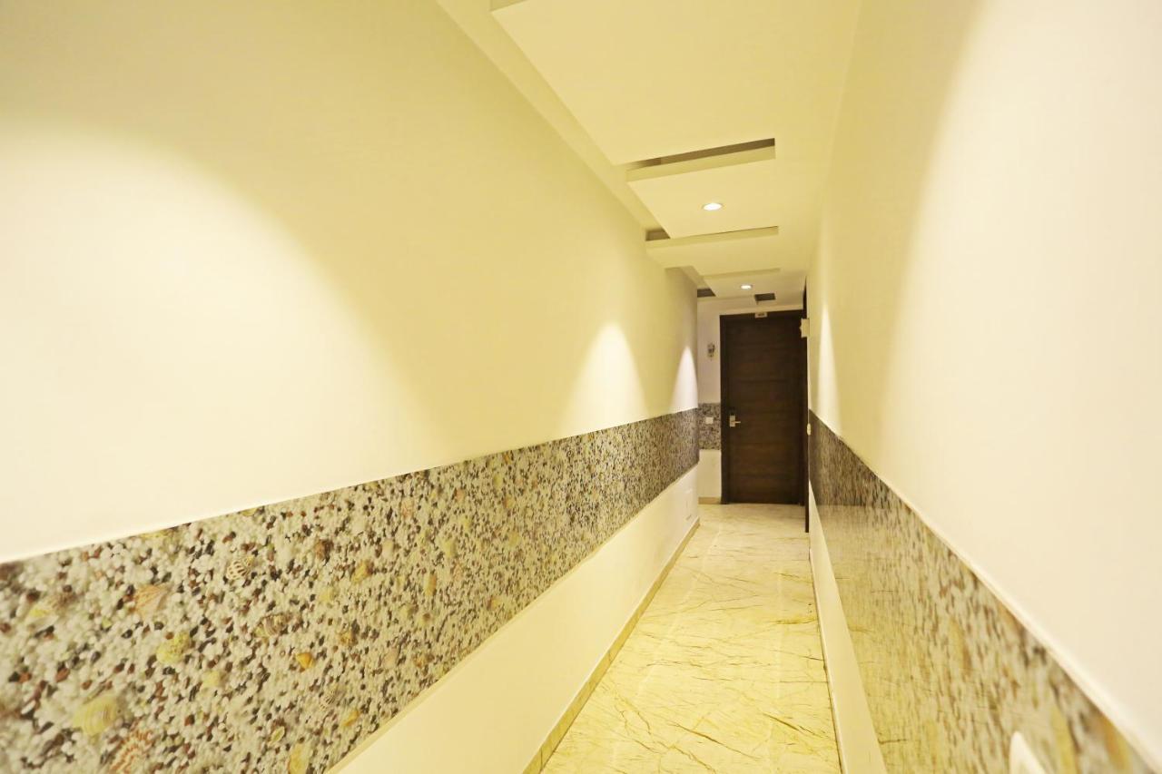 Hotel Sm Suits Near Delhi Airport-Unit By Grand Urban Luxury New Delhi Exterior photo