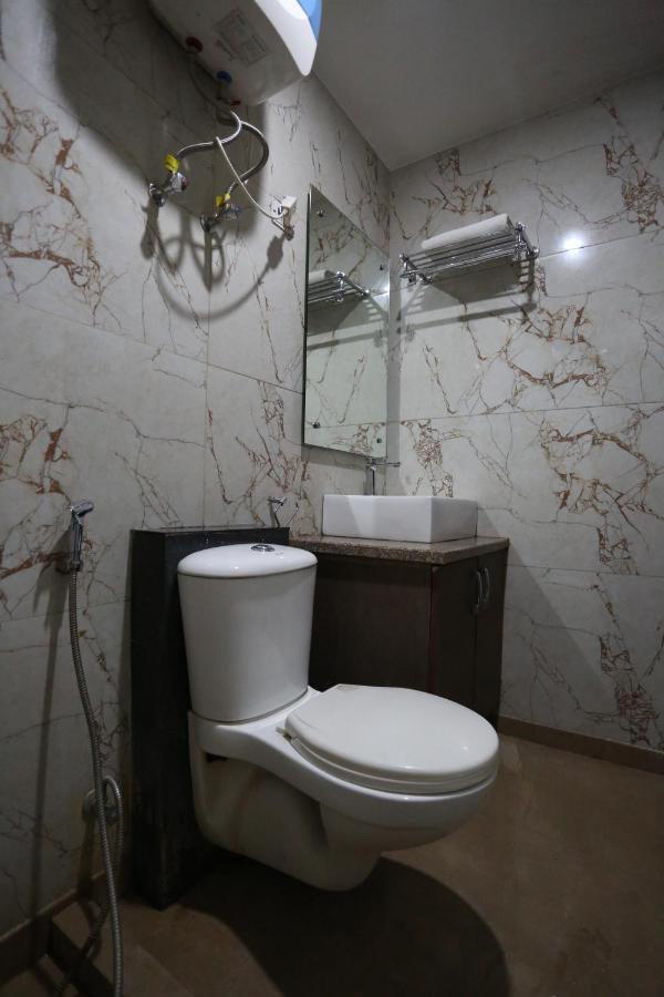 Hotel Sm Suits Near Delhi Airport-Unit By Grand Urban Luxury New Delhi Exterior photo